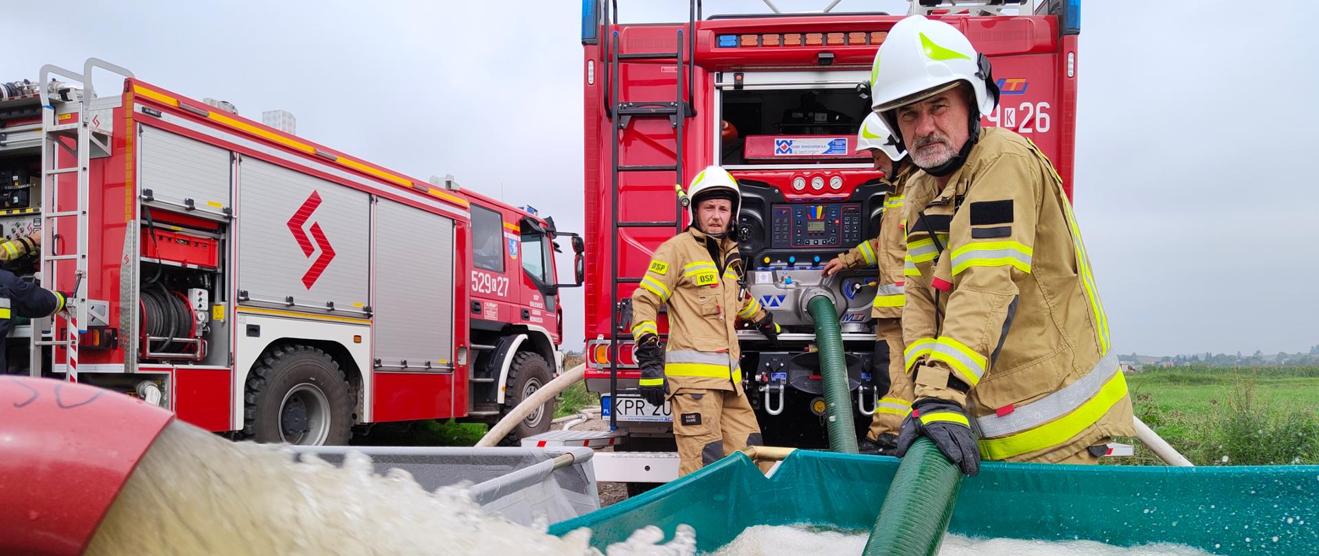 Ćwiczenia_plutonów_wodnych_OSP