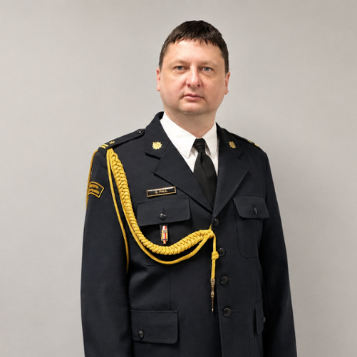 Na zdjęciu znajduje się Komendant Powiatowy PSP w Myszkowie mł. bryg. Grzegorz Paul