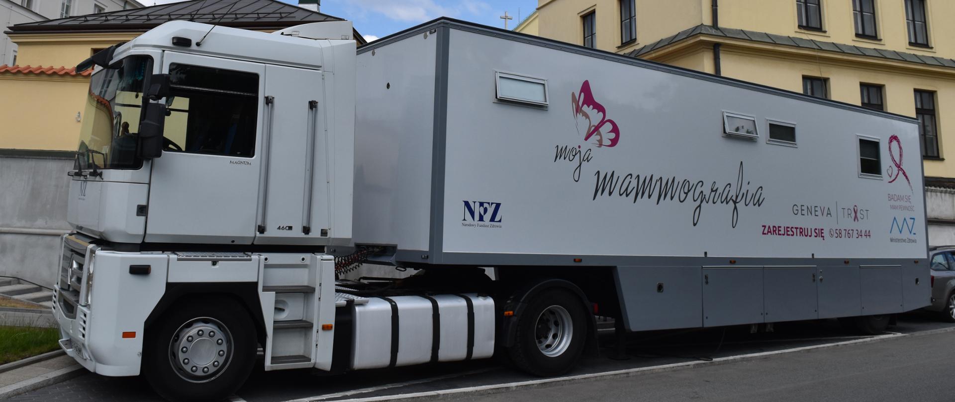 Mammobus - Noc Muzeów