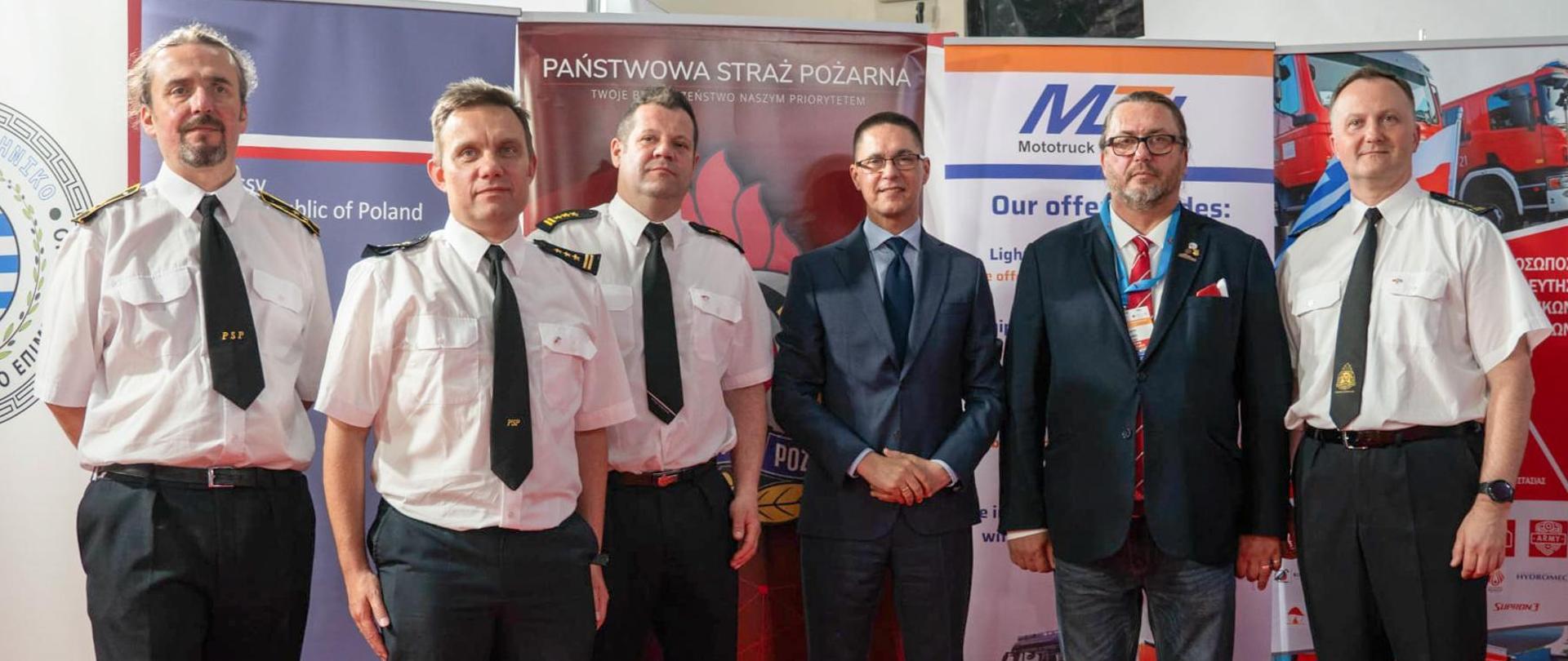 Mazowiecki Komendant Wojewódzki PSP uczestniczył w delegacji polskich strażaków w Grecji