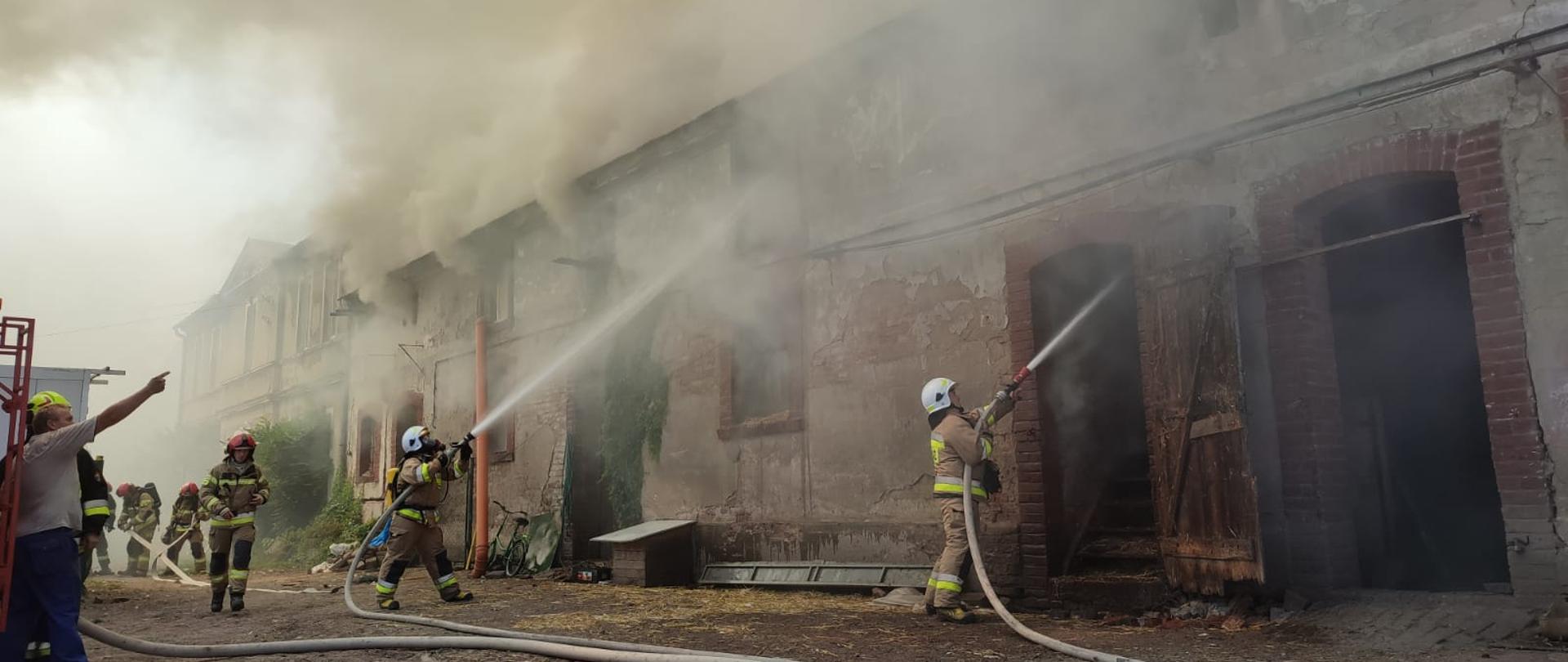 Pożar budynku gospodarczego w miejscowości Michałów