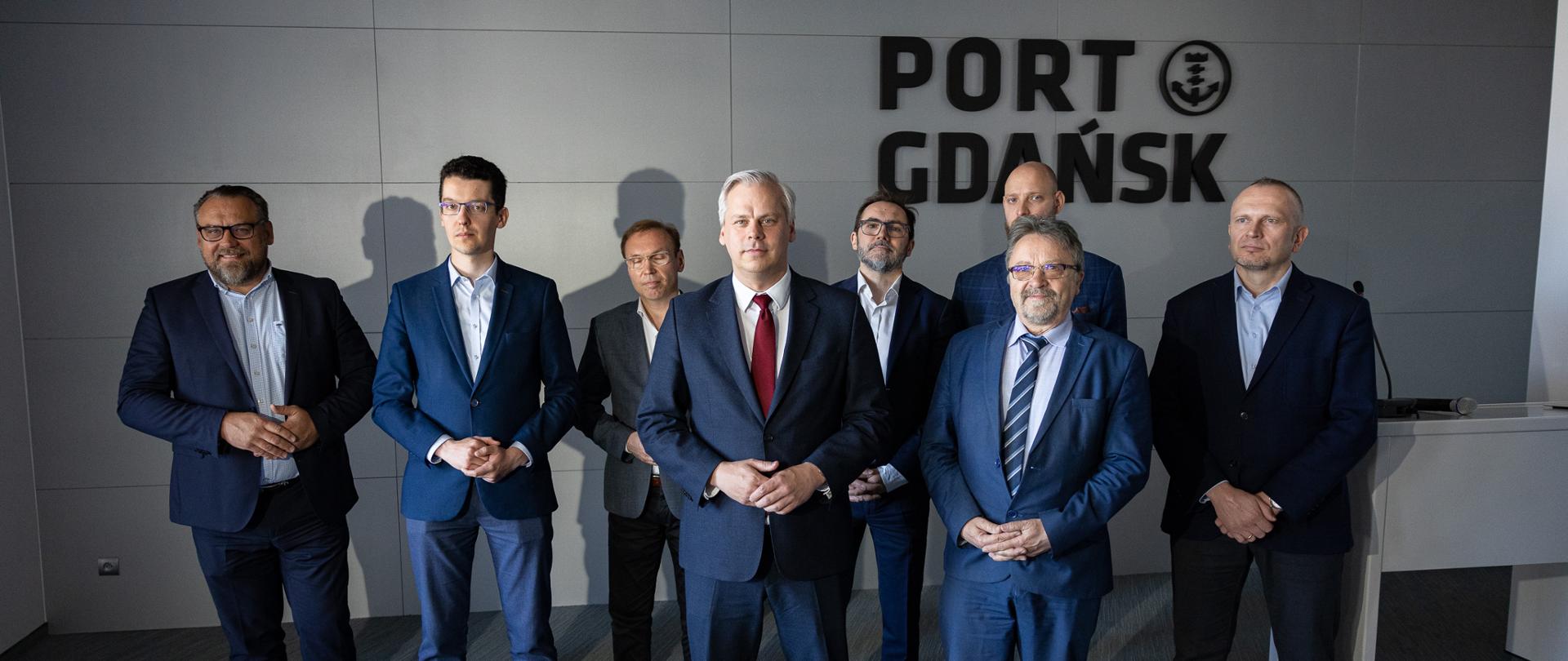 Wiceminister Karol Rabenda podczas posiedzenia zespołu eksperckiego MAP ds. rozwoju morskiej energetyki wiatrowej 