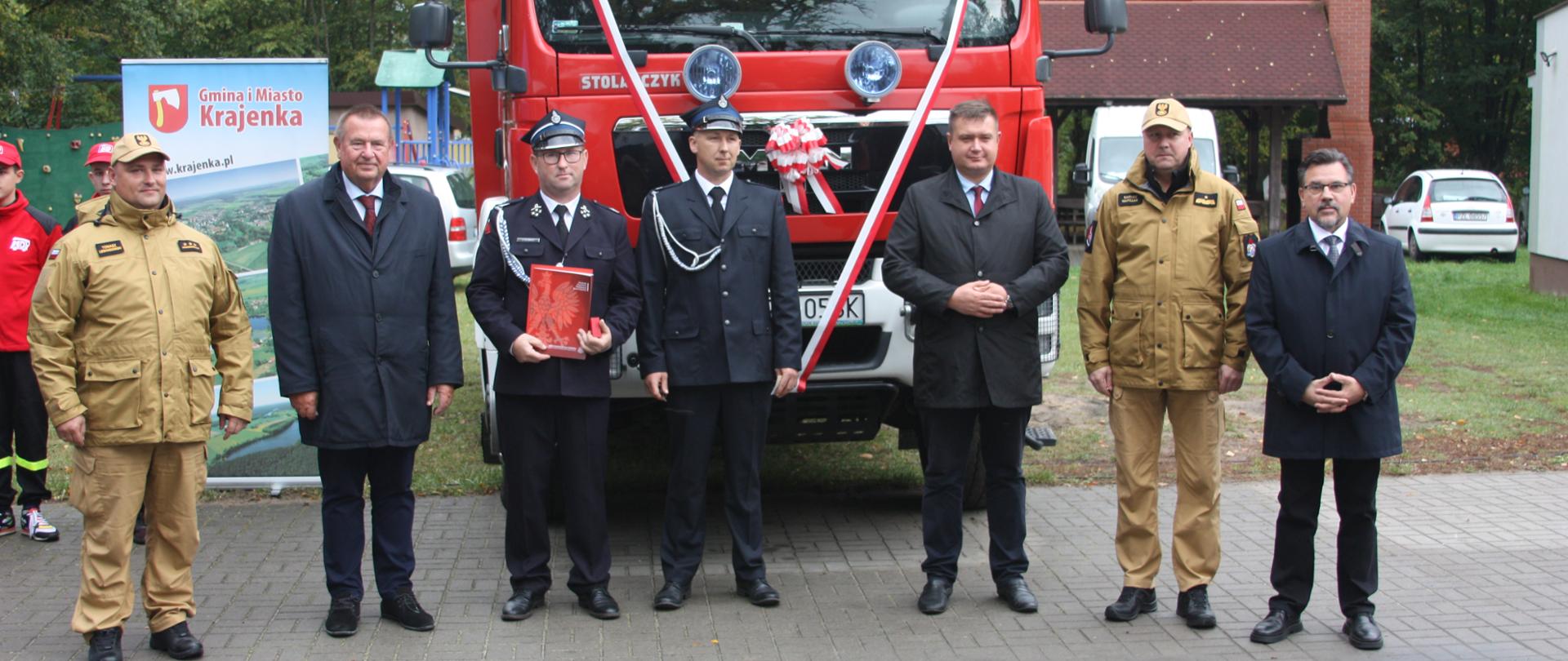 Przekazanie Samochodu do Ochotniczej Straży Pożarnej w Augustowo-Głubczyn