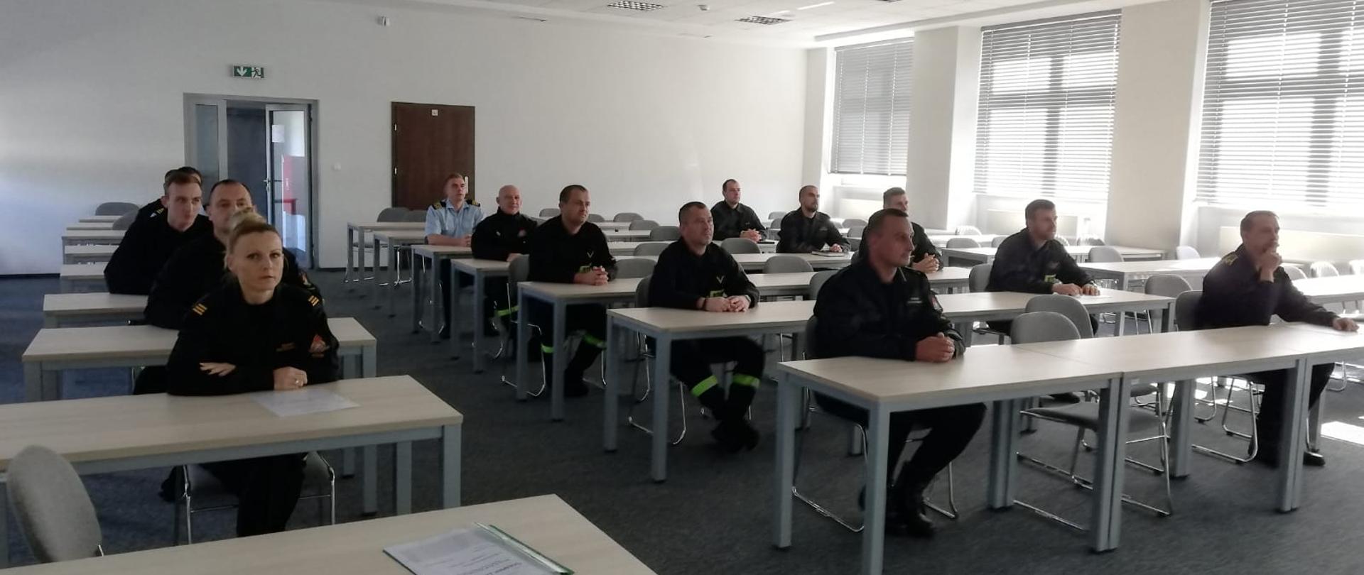 Rozpoczęcie szkolenia.