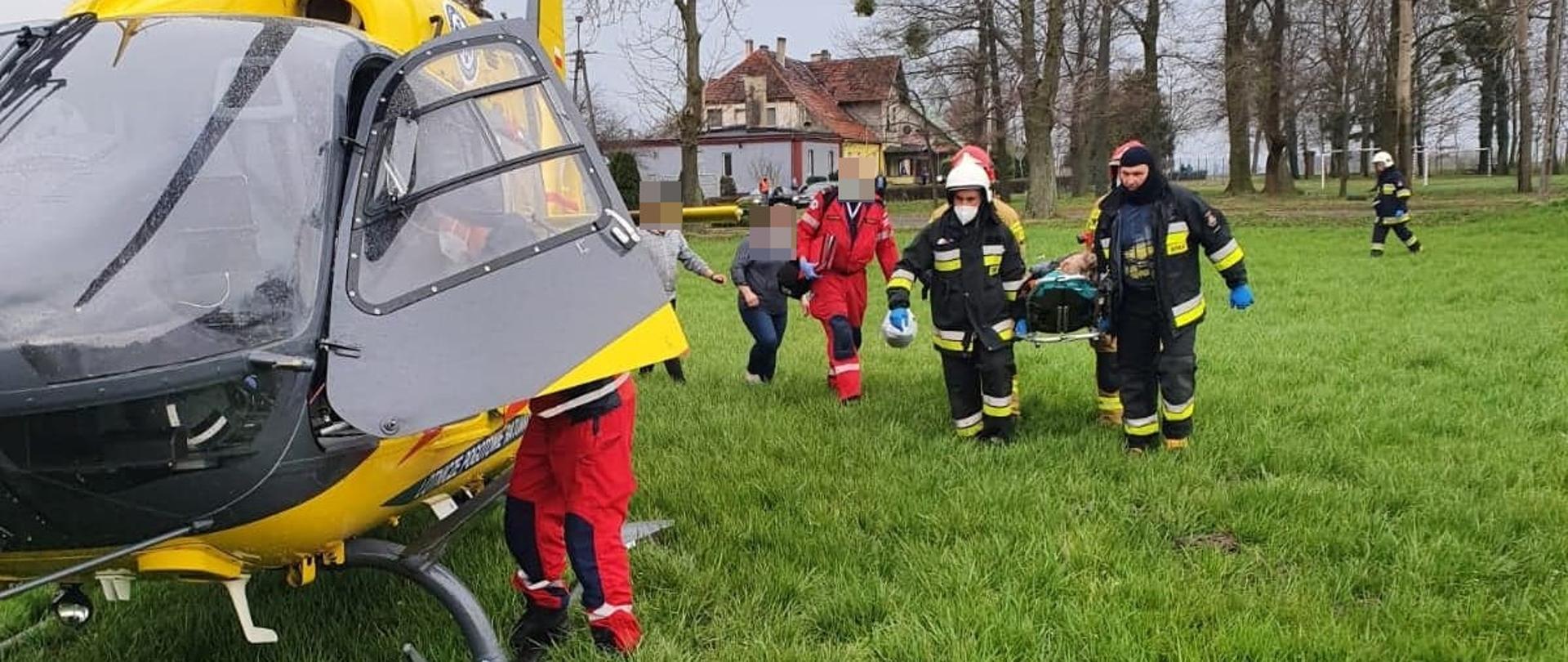 Akcja strażaków i załogi LPR