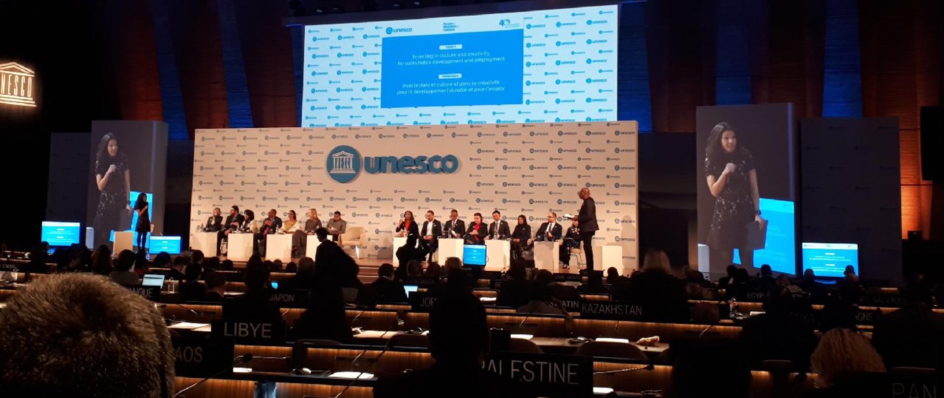 Wiceminister Lewandowski o sektorach kreatywnych na Forum Ministrów Kultury UNESCO