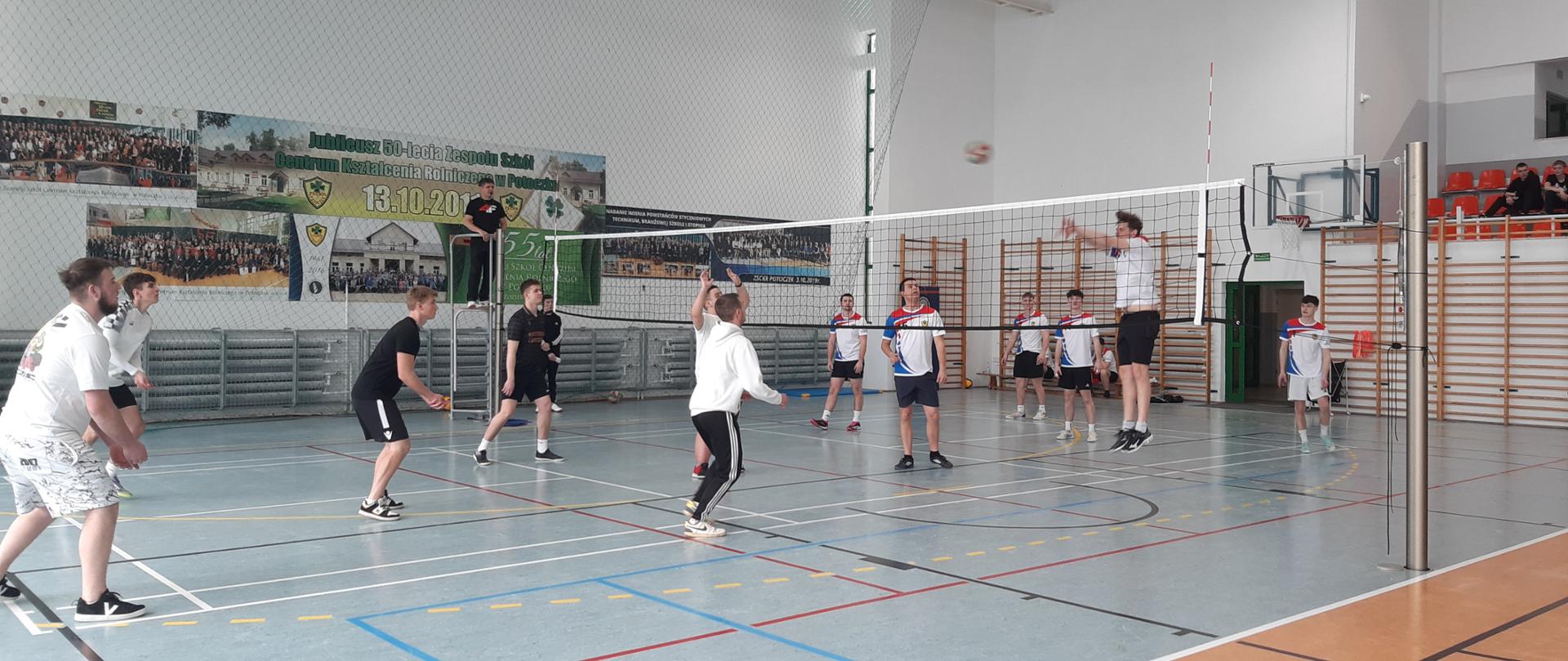 Szkolna impreza sportowa podczas pierwszego dnia wiosny, 20.03.2026r.