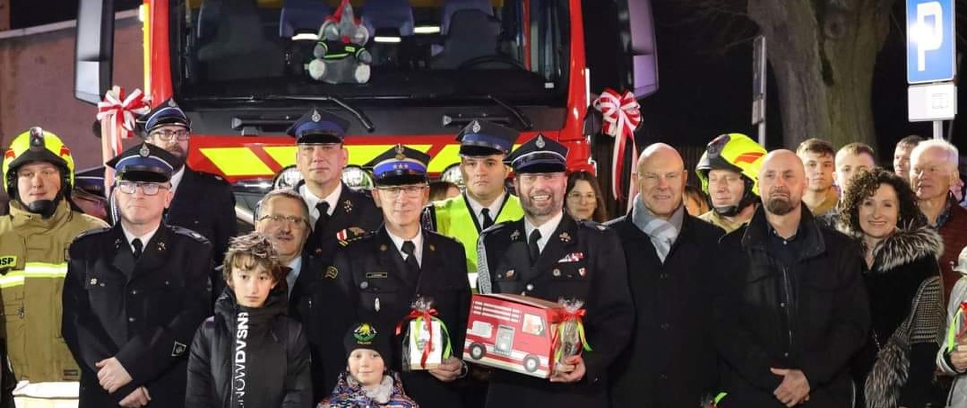 Nowy samochód dla OSP Kaława