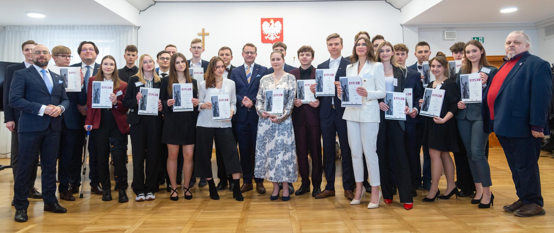 FINAŁ III EDYCJI OLIMPIADY WIEDZY O PRAWIE I WYMIARZE SPRAWIEDLIWOŚCI