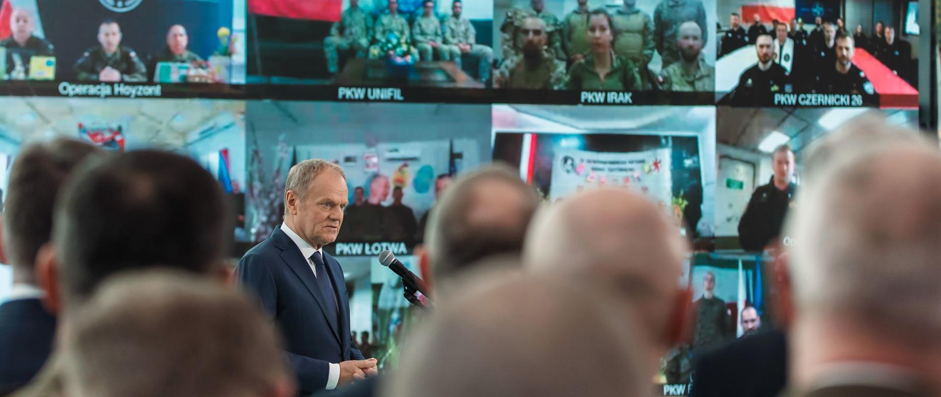 Udział Premiera Donalda Tuska w spotkaniu Wielkanocnym z żołnierzami