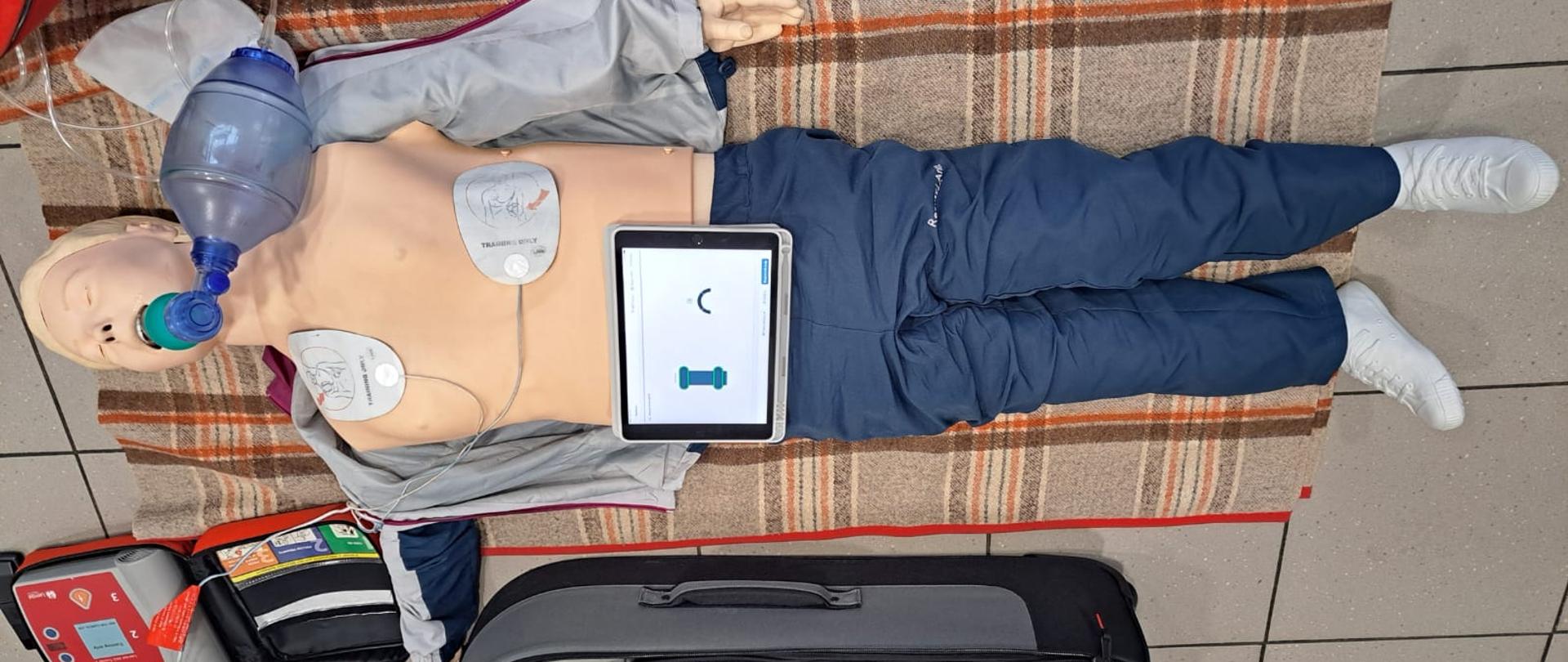 Manekin do doskonalenia zawodowego z ratownictwa medycznego 