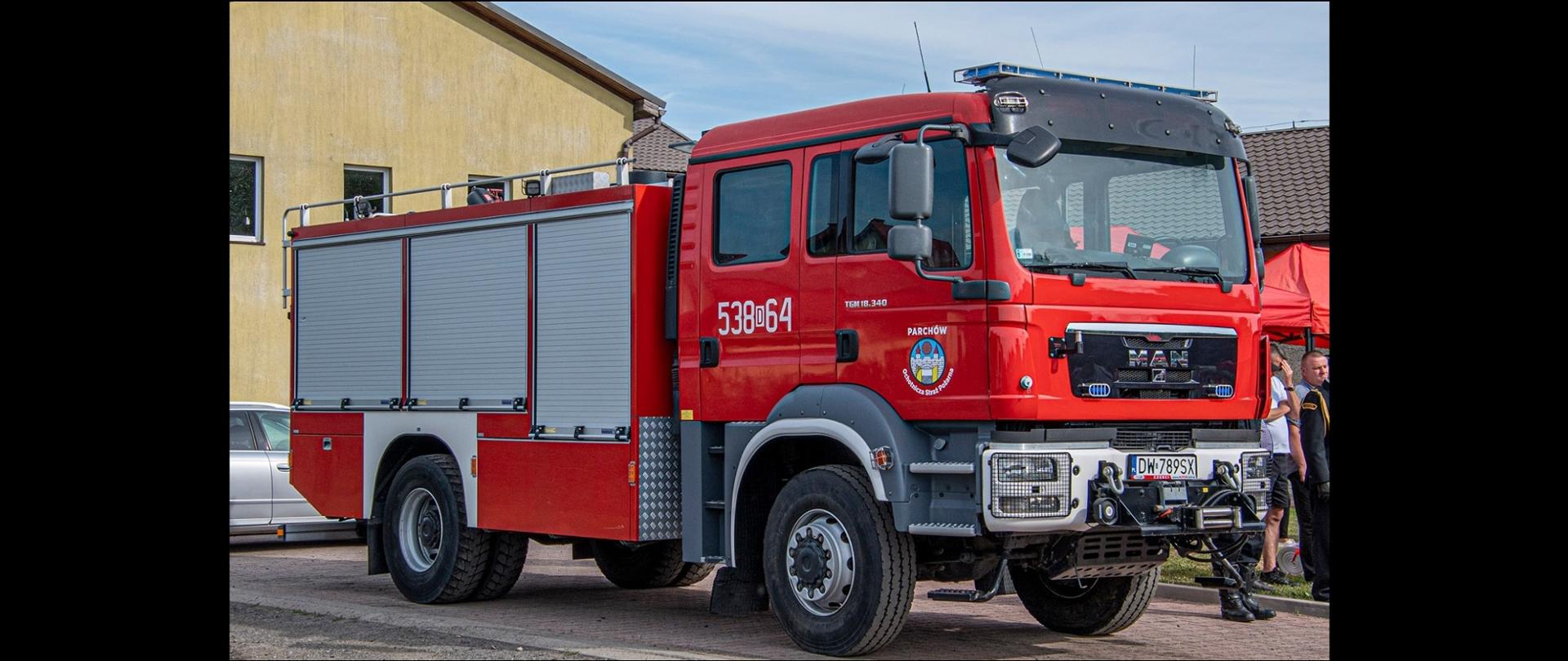 Samochód pożarniczy GCBA 5/40 marki MAN