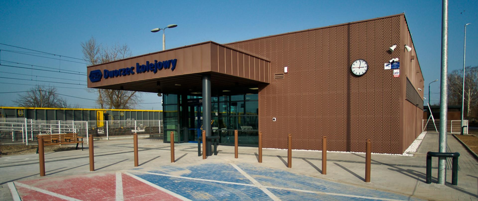 Dworzec w Imbramowicach otwarty dla podróżnych