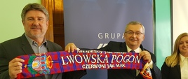 Minister Andrzej Adamczyk oraz Bogdan Rzońca - przewodniczący sejmowej Komisji Infrastruktury