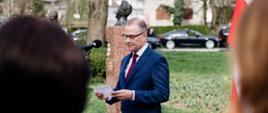 Wystąpienie p. Jana Löwhagena podczas ceremonii _odsłonięcia popiersia Adama Mickiewicza w Kranju