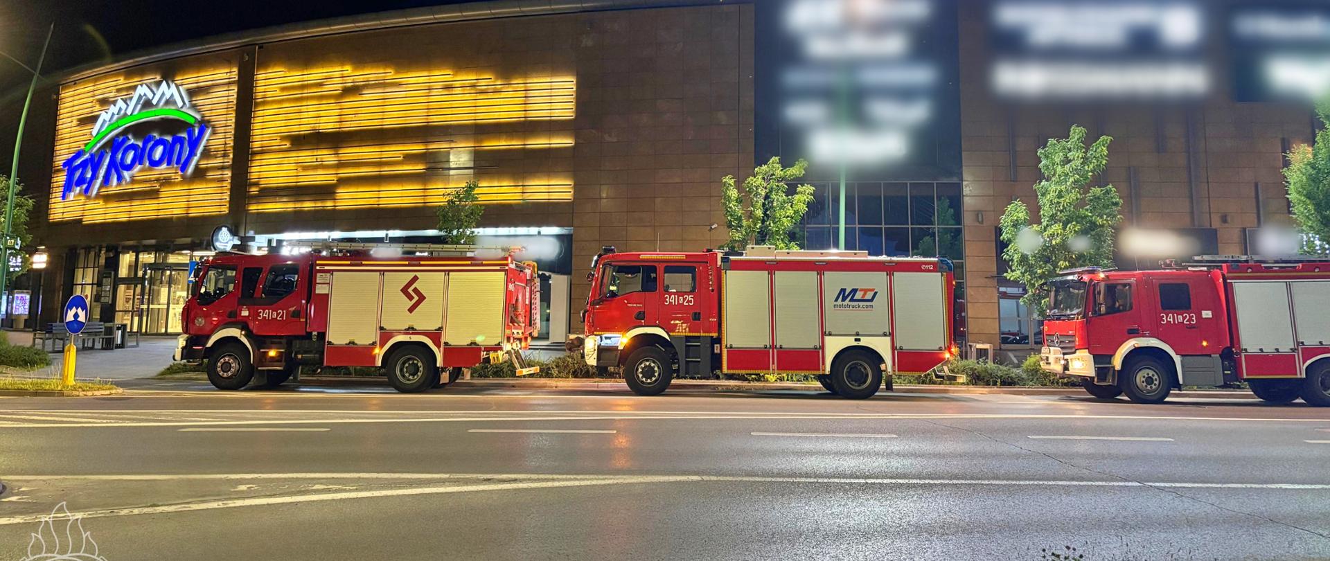 Ćwiczenia ratowniczo-gaśnicze w Galerii Trzy Korony w Nowym Sączu