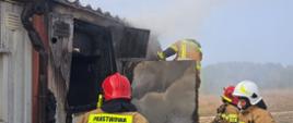 Pożar obiektu kontenerowego - działania ratownicze