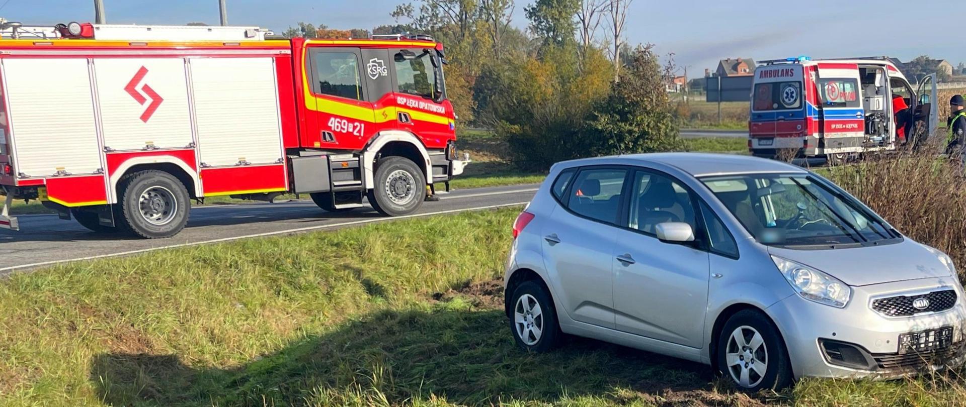 Zdarzenie drogowe na ul. Bolesławieckiej w miejscowości Opatów