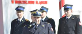 Na zdjęciu Śląski Komendant Wojewódzki Straży Pożarnej w trakcie przemówienia