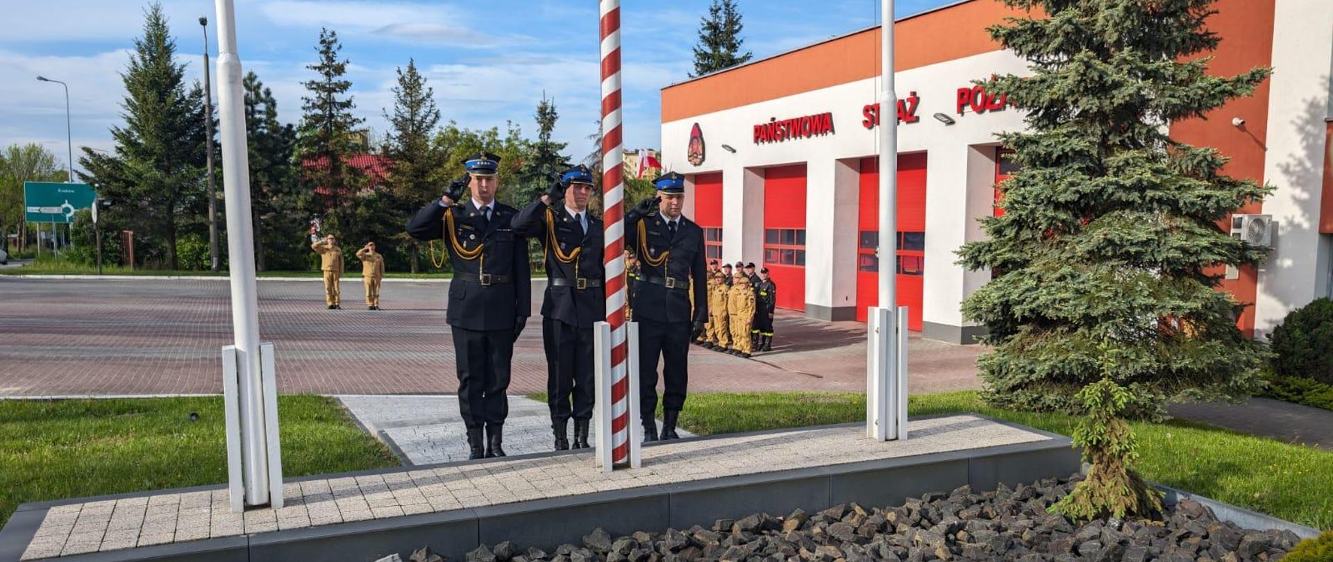 Dzień Flagi Rzeczypospolitej Polskiej w KP PSP w Chrzanowie - 02.05.2024