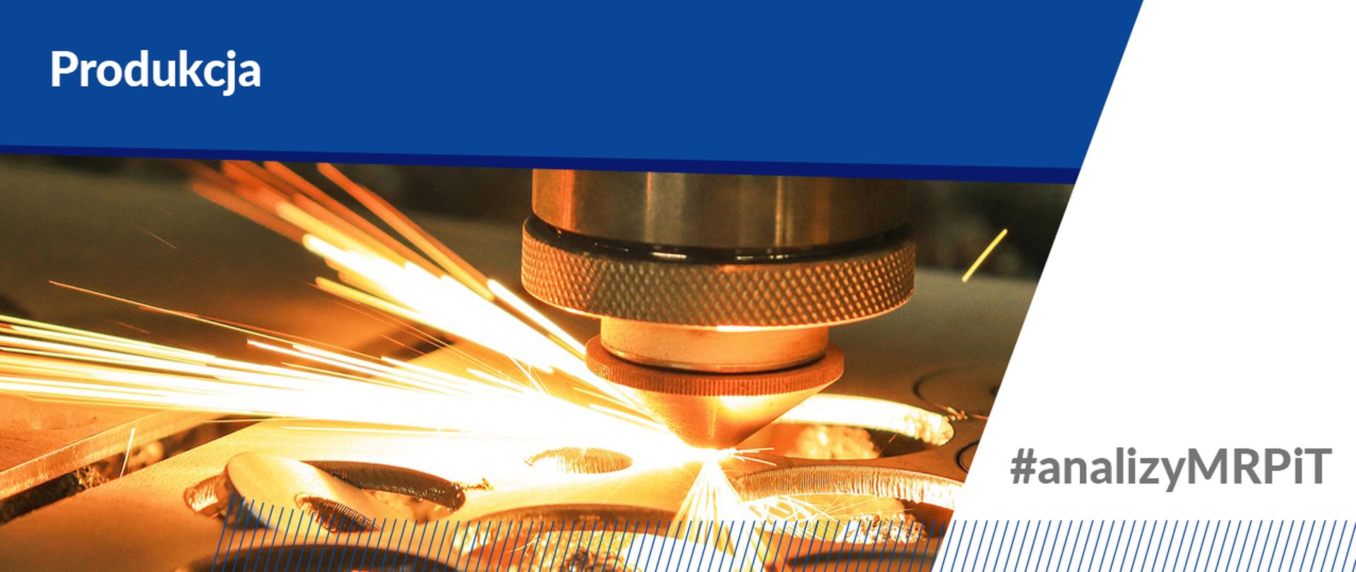 Laser wycinający kółko z metalu.