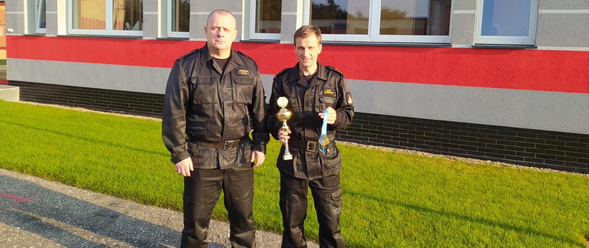 Komendant i zwycięzca biegu M40