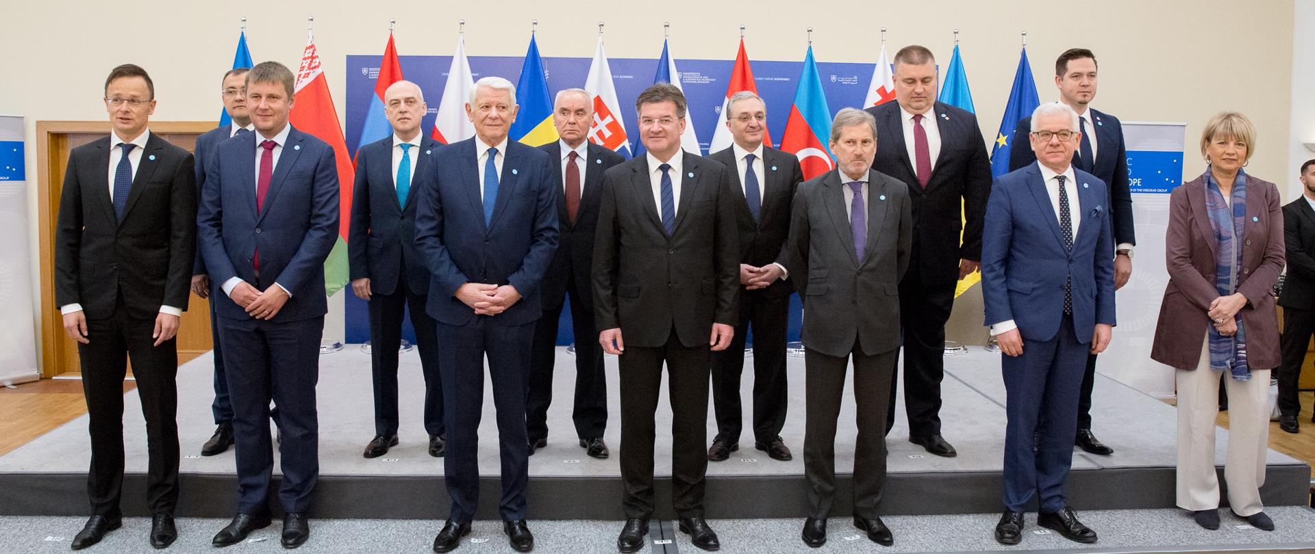 Visegrad Group and Eastern Partnership foreign ministers meet in Bratislava