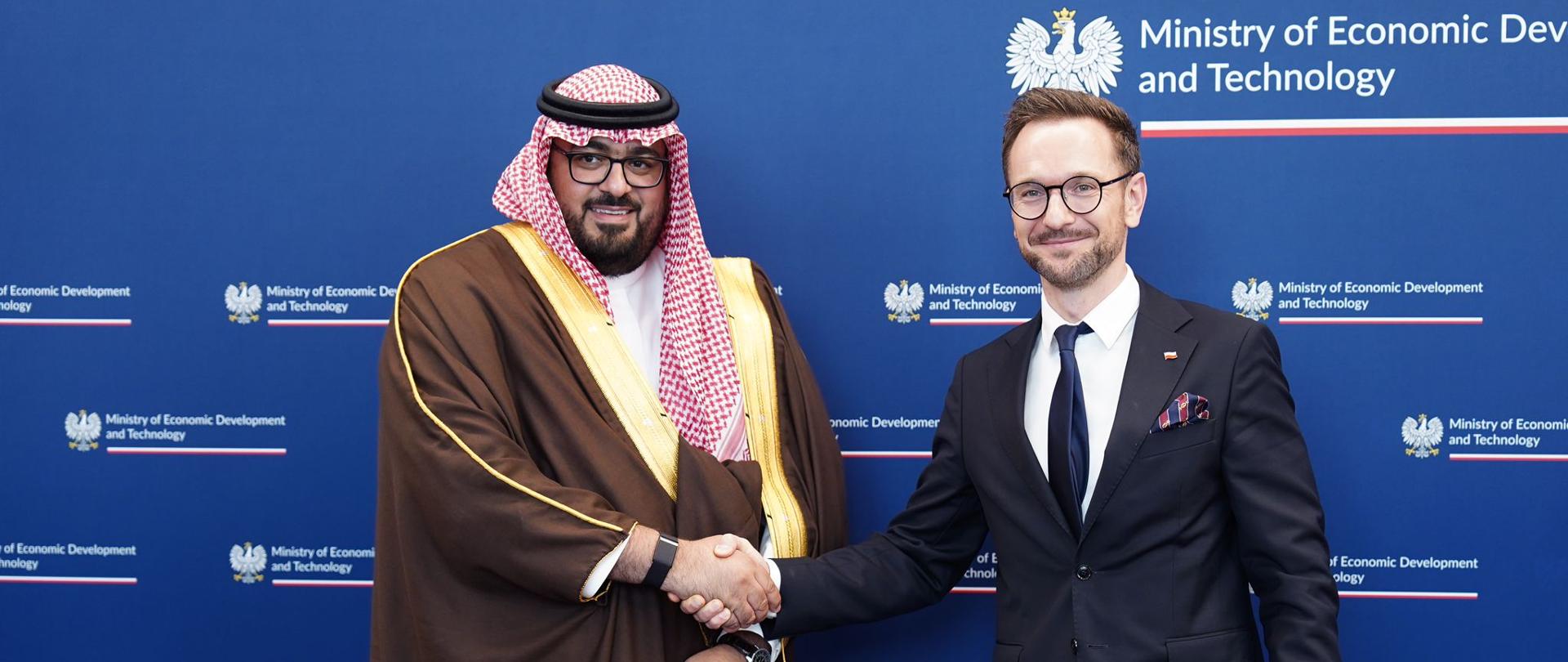 spotkanie ministra rozwoju i technologii Waldemara Budy z ministrem gospodarki i planowania Królestwa Arabii Saudyjskiej Faisalem F. Alibrahimem