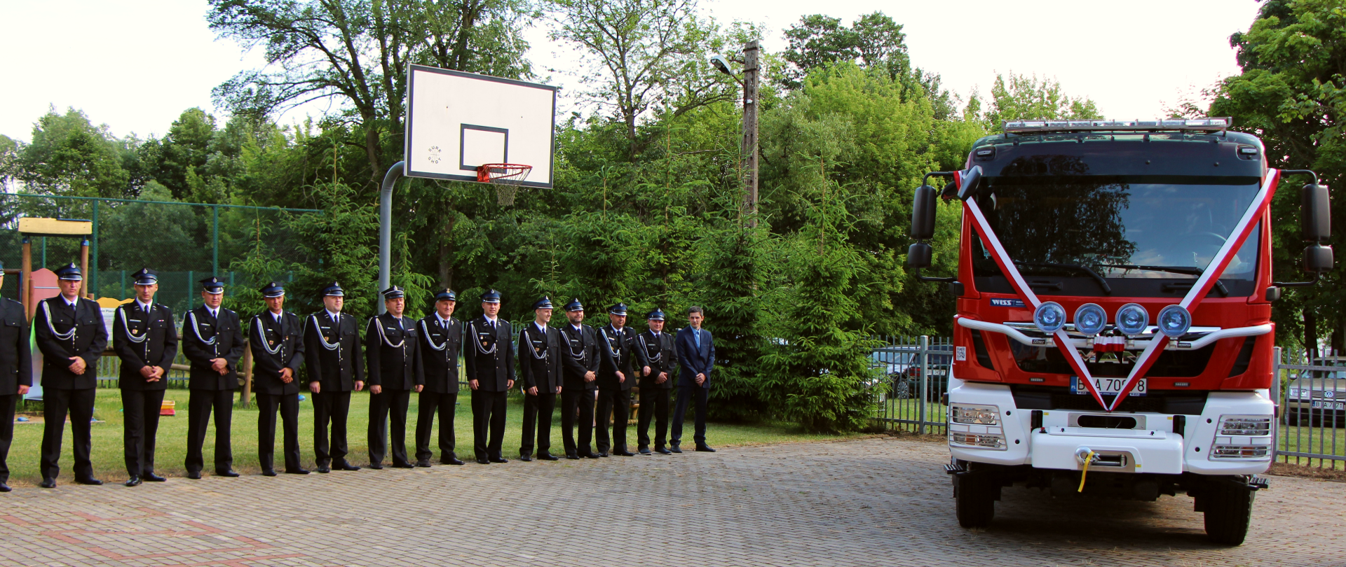 OSP w Klepaczach ma nowy wóz strażacki