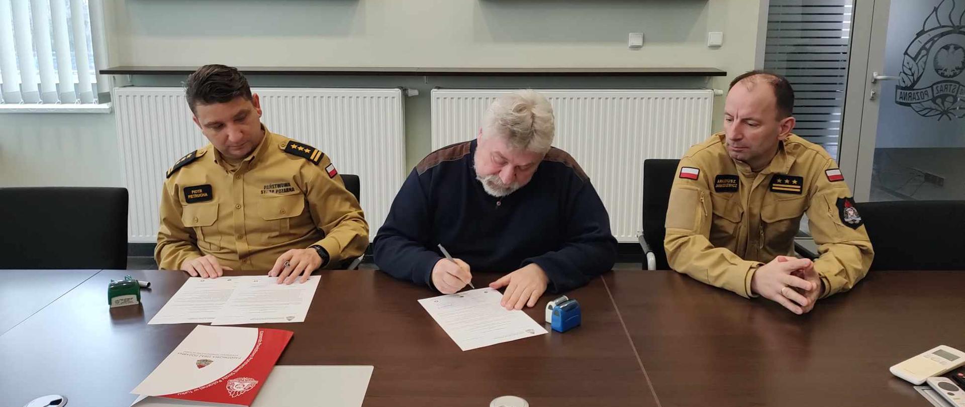 Podpisanie porozumienia