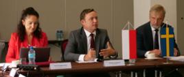 Na zdjęciu widoczni są szefowie obu dozorów podczas spotkania.