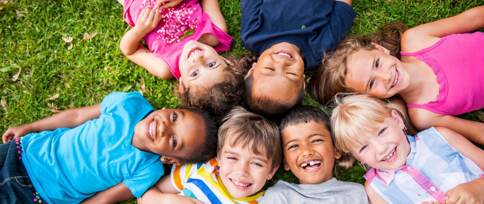 standardy ochrony maloletnich