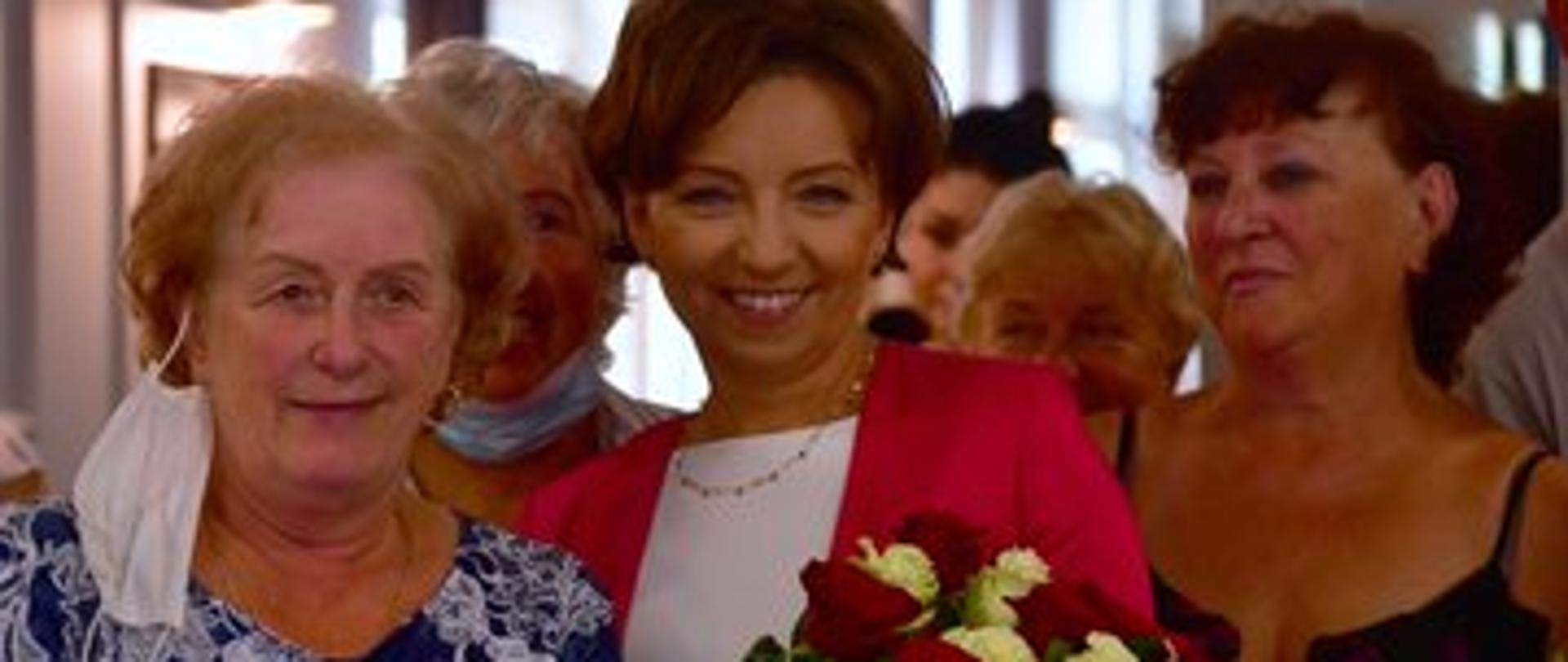 Minister Marlena Maląg na Podlasiu o wsparciu dla rodzin i seniorów