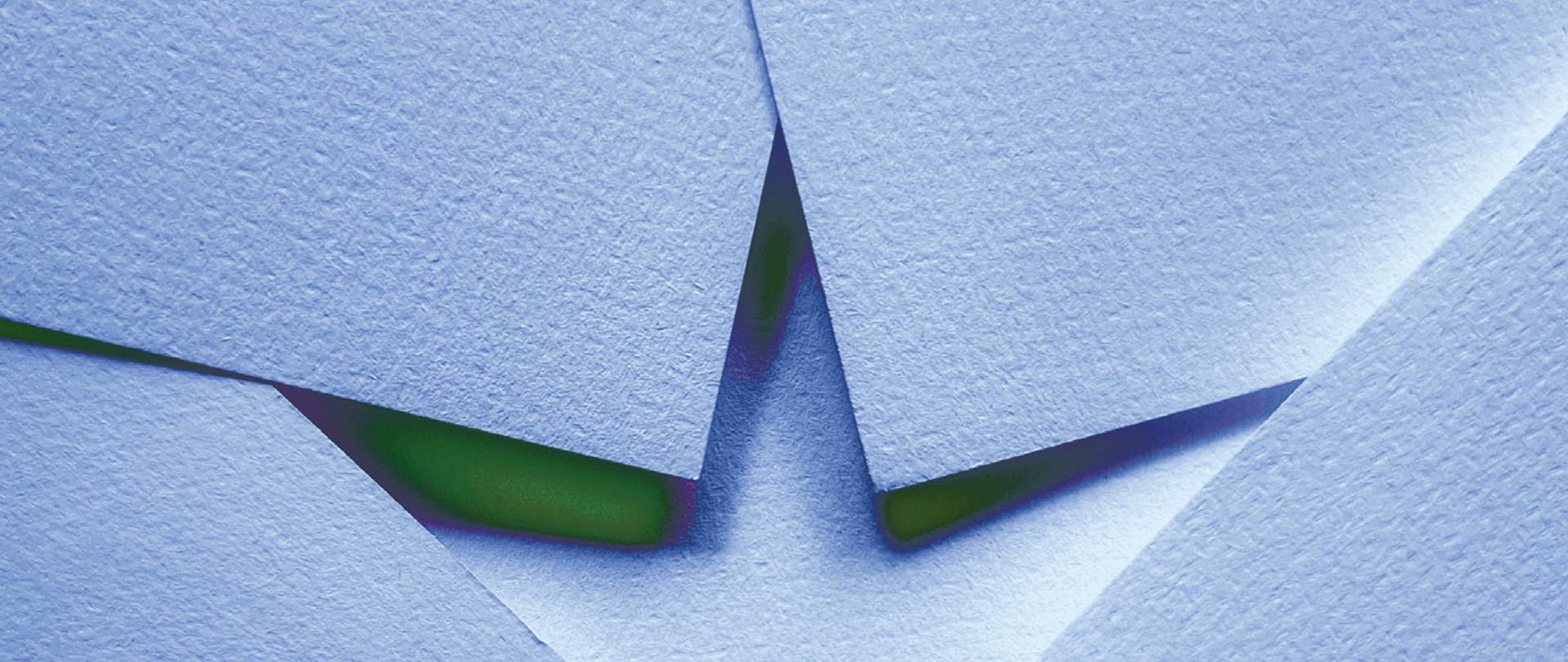 Kartka świąteczna z motywem gwiazdy z papieru