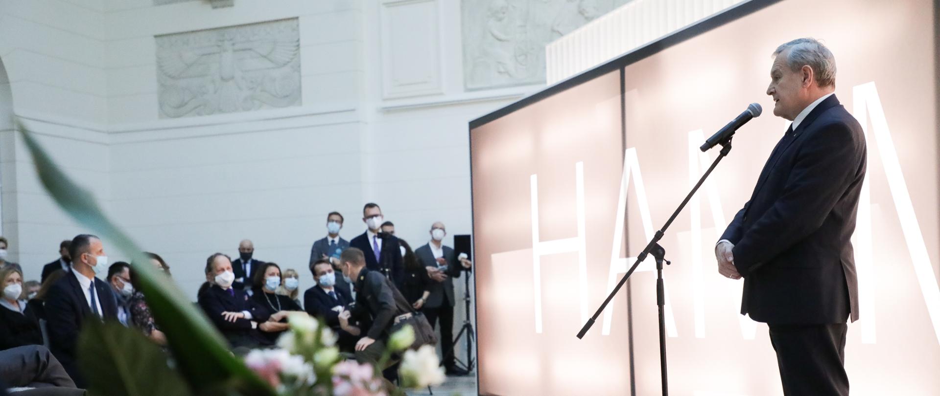 Wernisaż wystawy „Vilhelm Hammershøi. Światło i cisza”. Wizyta wicepremiera Glińskiego w Muzeum Narodowym w Poznaniu, fot. Danuta Matloch