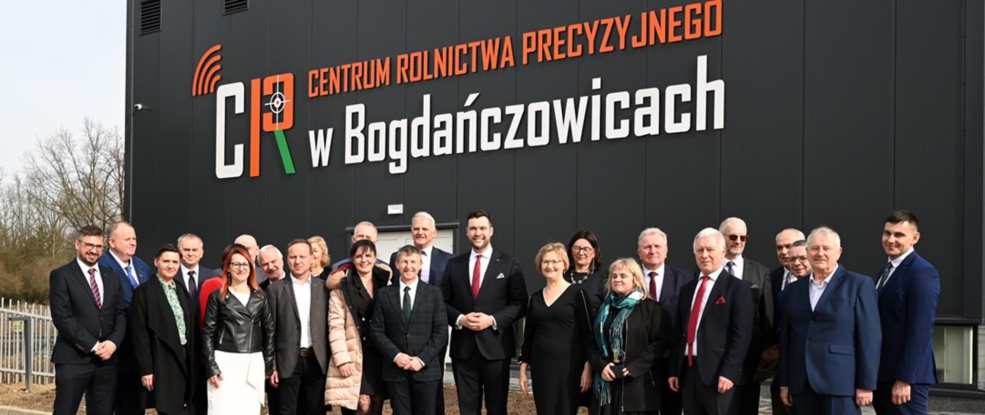 Wizyta wiceministra Adama Nowaka w Zespole Szkół Centrum Kształcenia Rolniczego im. ks. dr. Jana Dzierżona w Bogdańczowicach