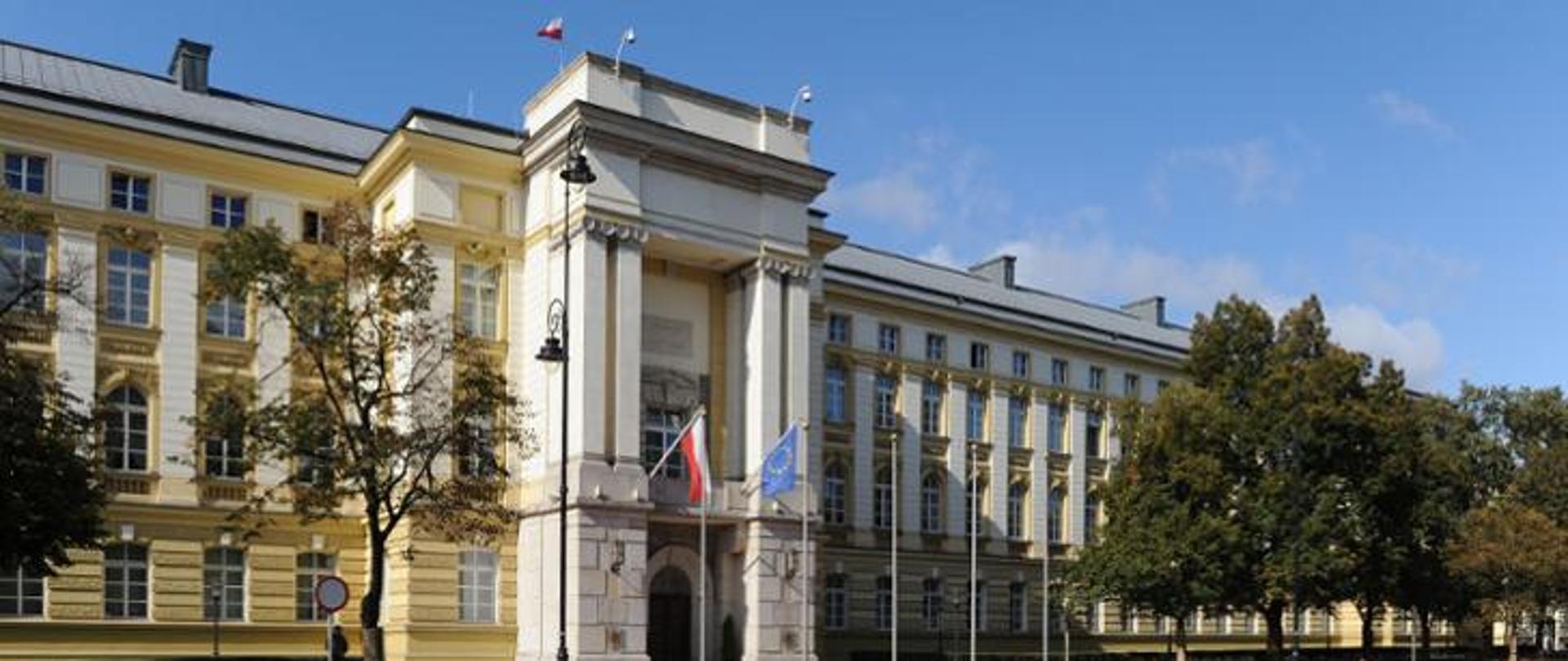 Na zdjęciu budynek KPRM. 