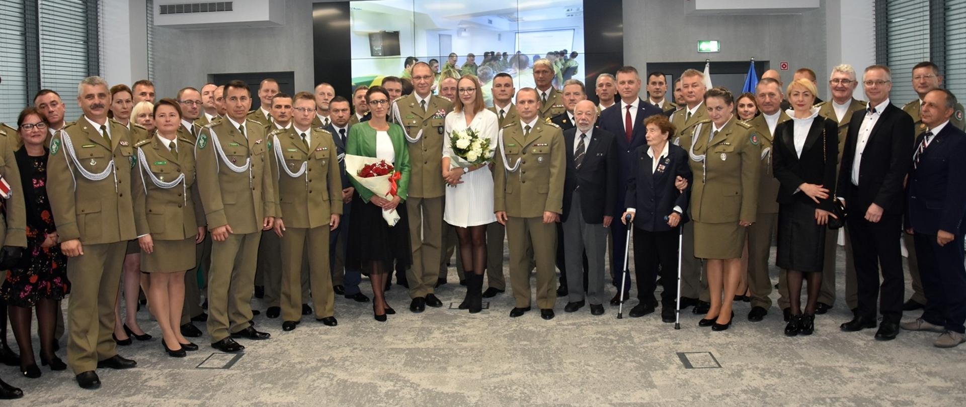 Uczestnicy uroczystości.