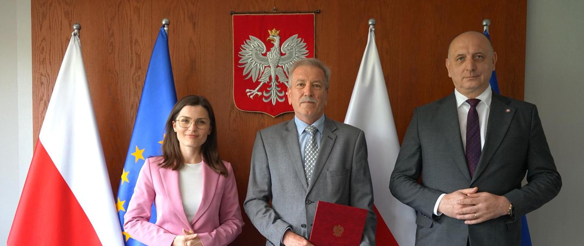 Na zdjęciu Krzysztof Saczka, Agata Sobczyk oraz Paweł Gilewski