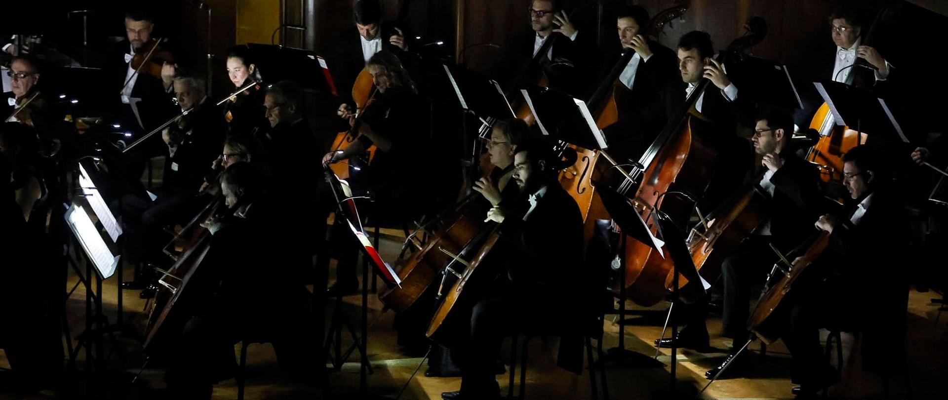 W głównej sali belgradzkiej filharmonii odbył się koncert „Warszawa”, w trakcie którego miejscowi filharmonicy wraz z zaproszonymi gośćmi 