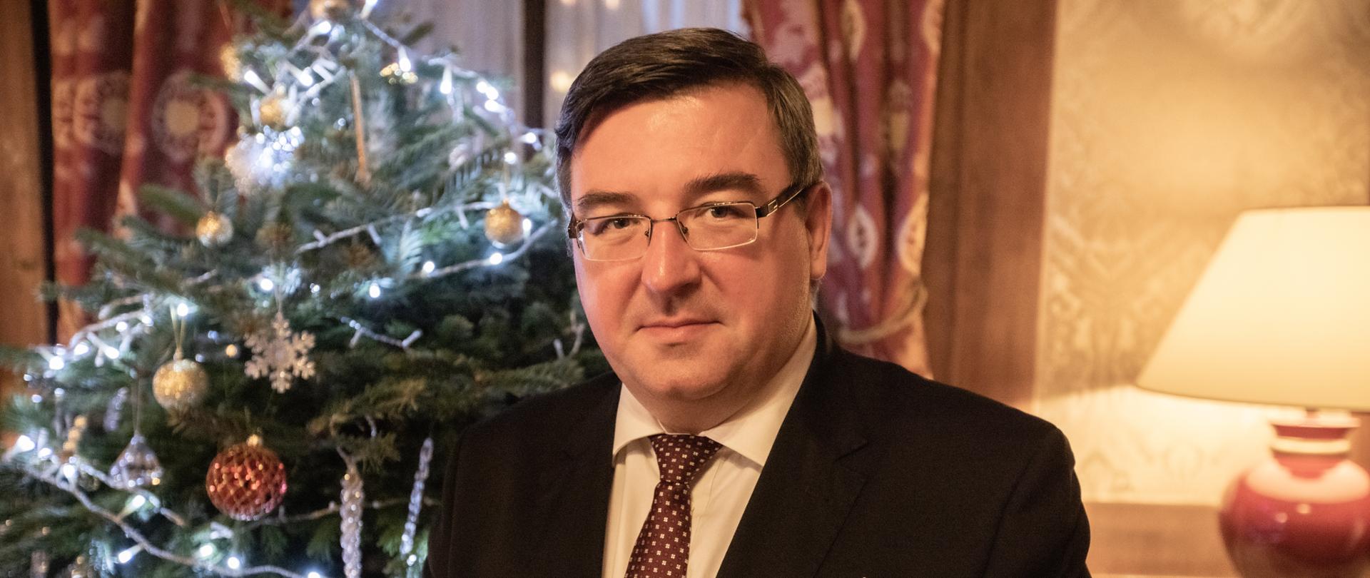Ambasador Tomasz Młynarski
