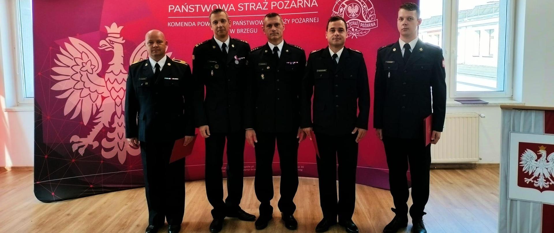 Wyróżnienie strażaków 