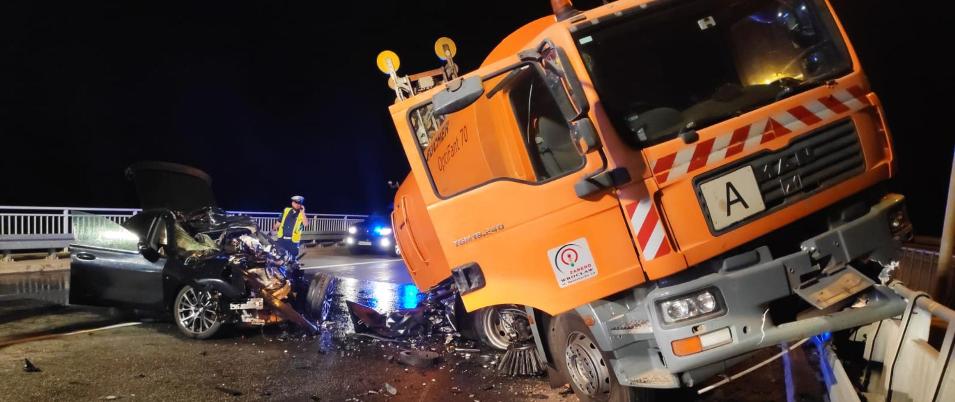 Autostradowa Obwodnica Wrocławia - zderzenie dwóch samochodów