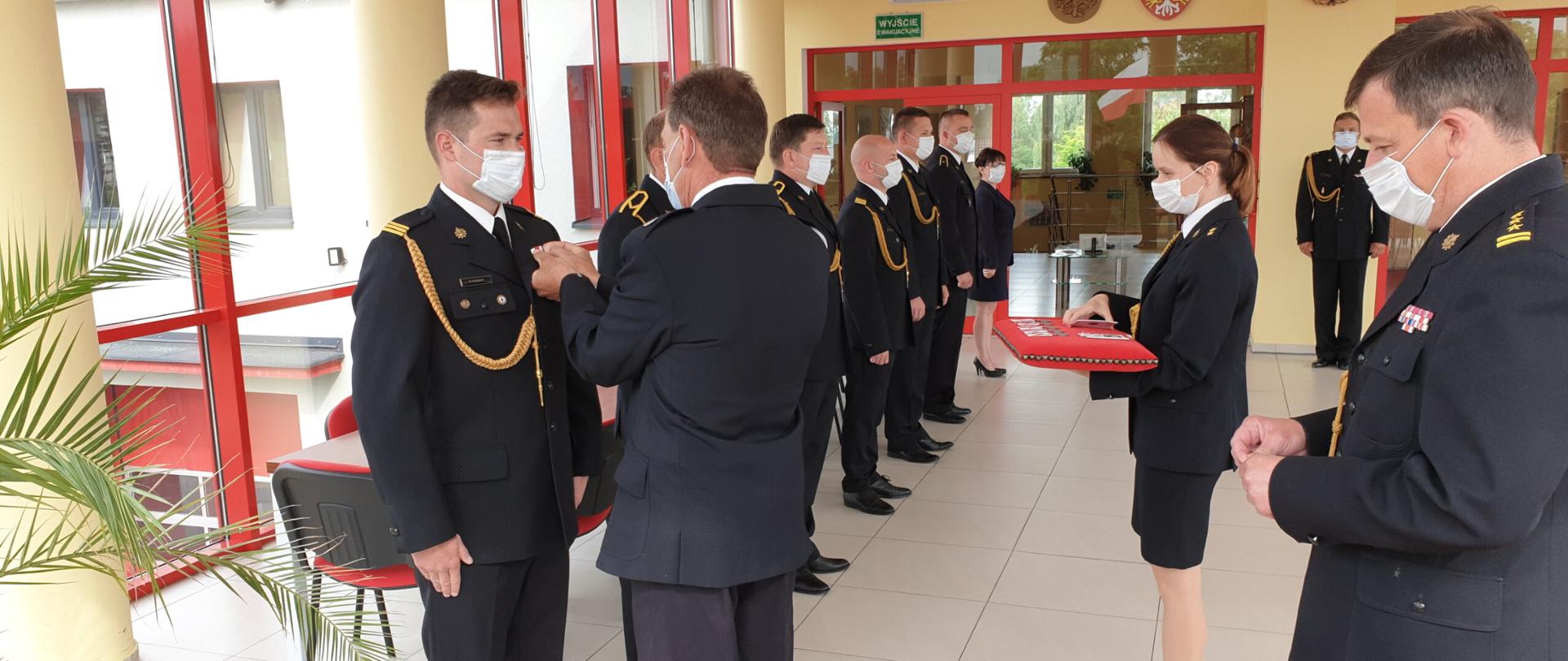 Wręczenie odznaczeń i medali 