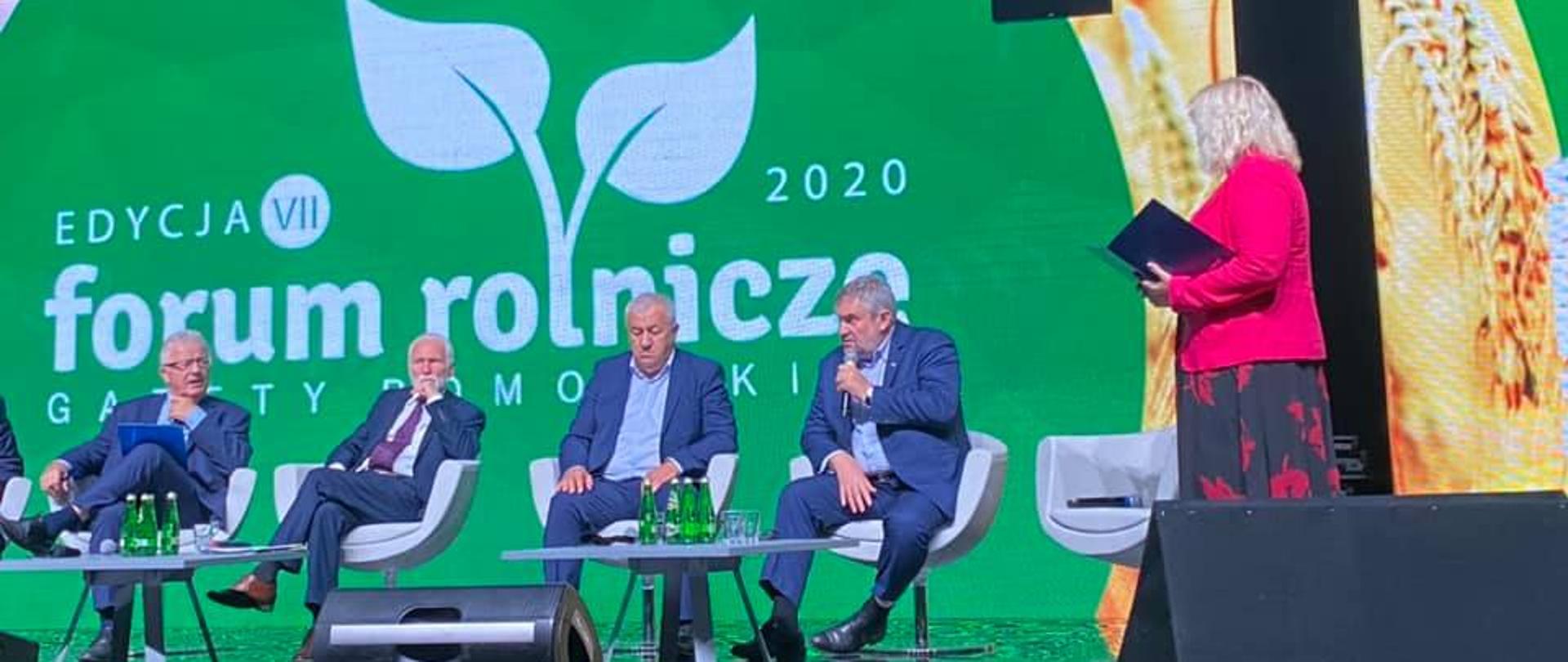 Min. J.K. Ardanowski podczas forum