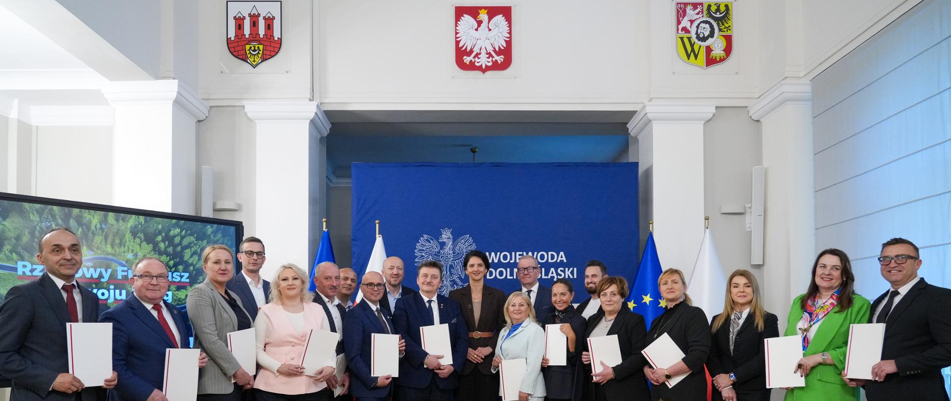 Rządowy Fundusz Rozwoju Dróg podpisanie kolejnych umów