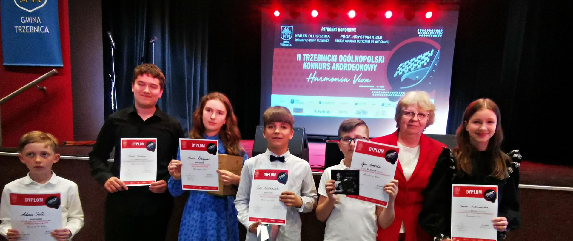 Konkurs akordeonowy w Trzebnicy Harmonia Viva, uczestnicy konkursu