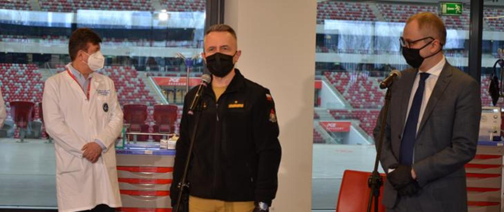 Inauguracja procesu szczepień służb mundurowych na PGE Narodowym