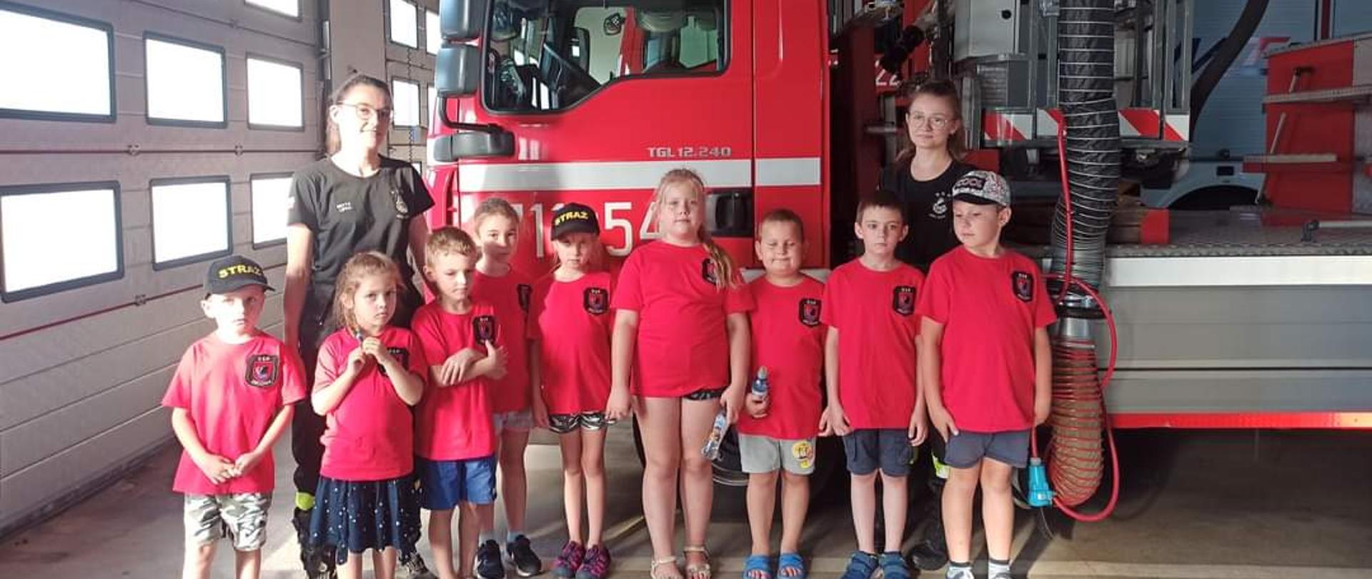 Dziecięca Drużyna Pożarnicza z Zielonej z wizytą w JRG Żuromin