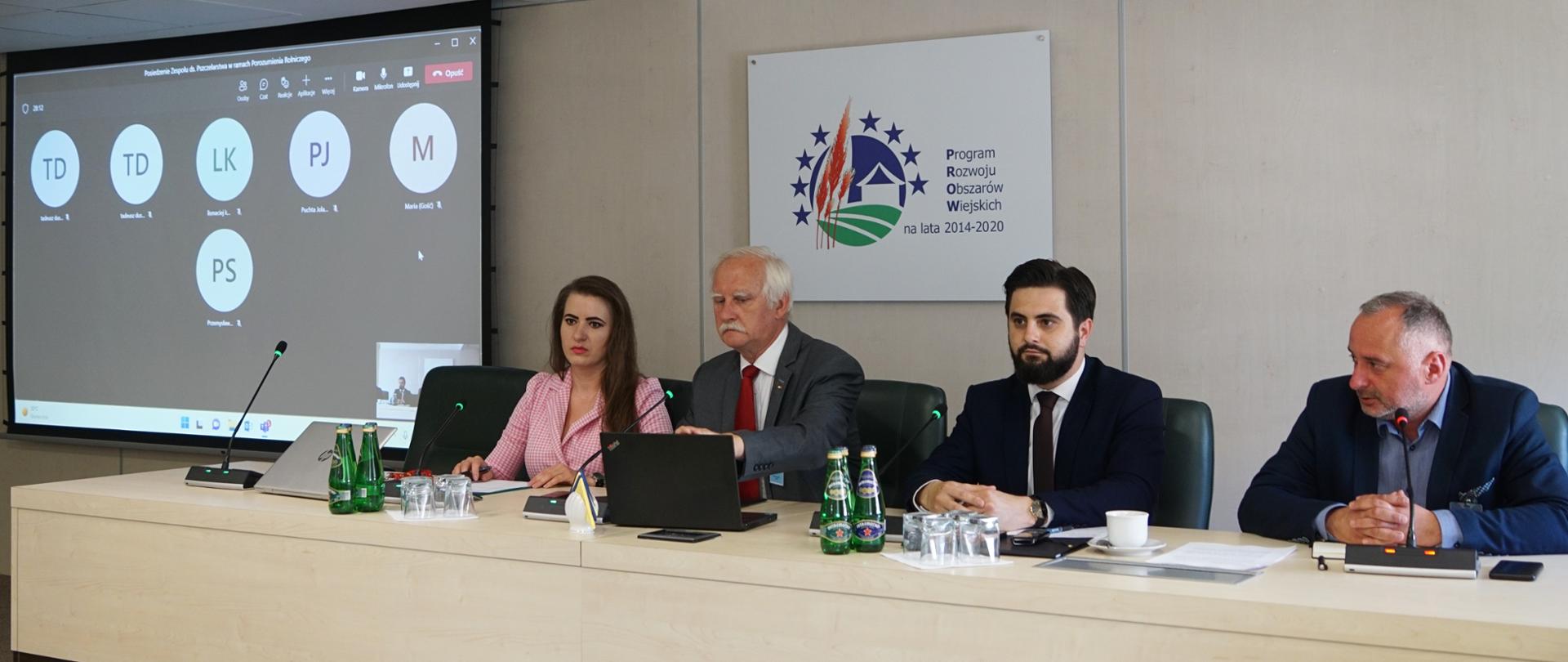 Pełnomocnik Rządu ds. Przetwórstwa i Rozwoju Rynków Rolnych, sekretarz stanu Norbert Kaczmarczyk uczestniczył dziś w posiedzeniu Zespołu ds. Pszczelarstwa